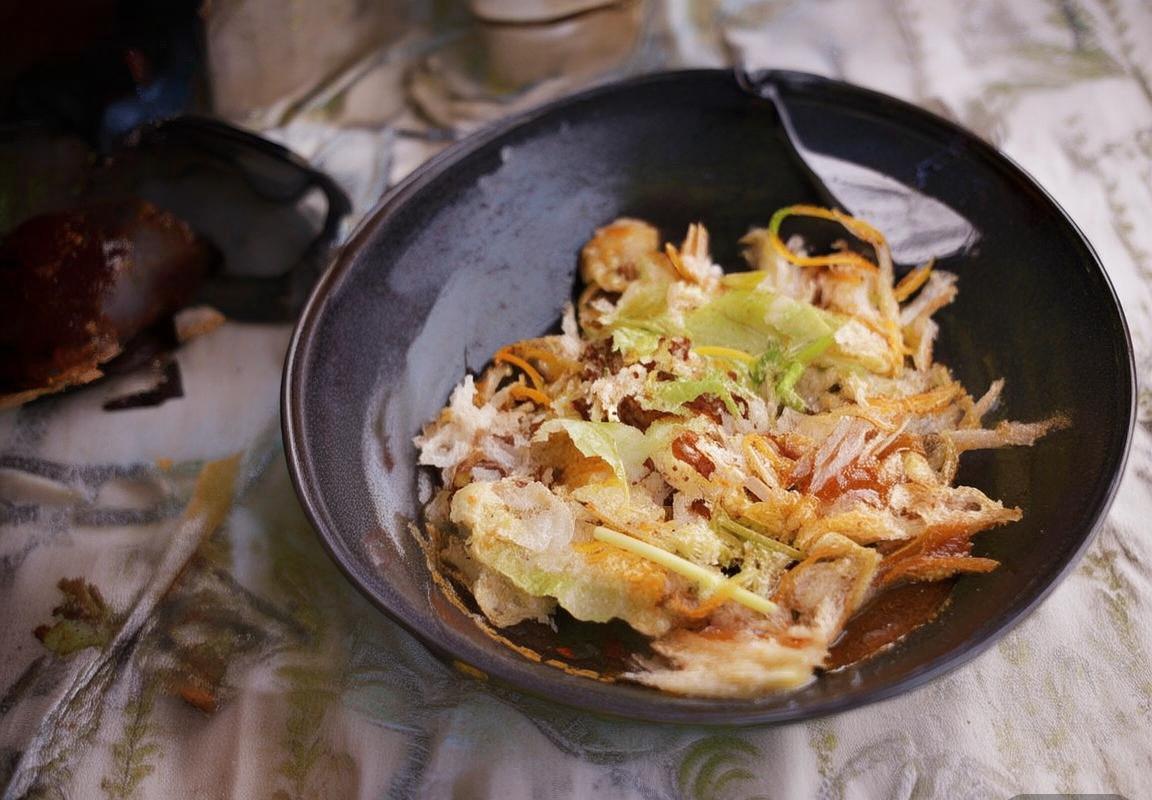 阿尔克青年队备战登博思，主场激情对决